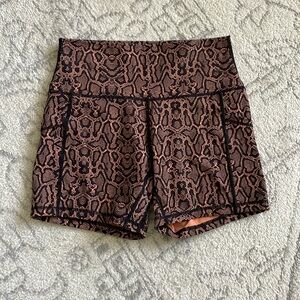 Sunzel women’s yoga biker shorts size M